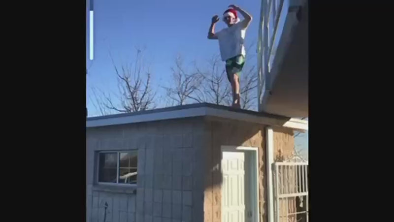 Plunging into freezing water